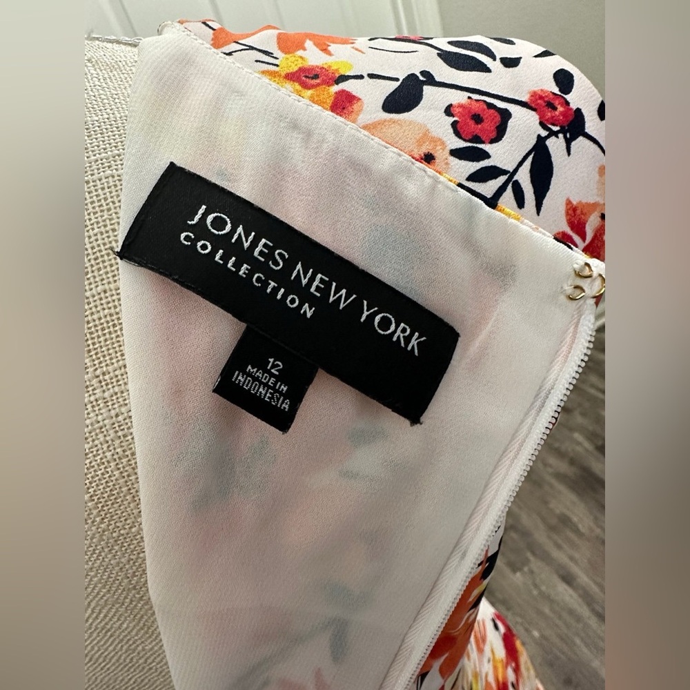 Jones New York Women’s White Red Orange Yellow Floral Midi V-Neck Dress Size 12 - Picture 6 of 7